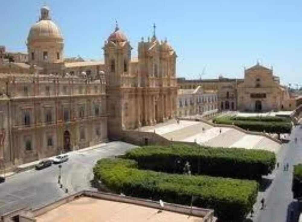 Casa Paolo In Val Di Noto Villa Calabernardo Eksteriør bilde